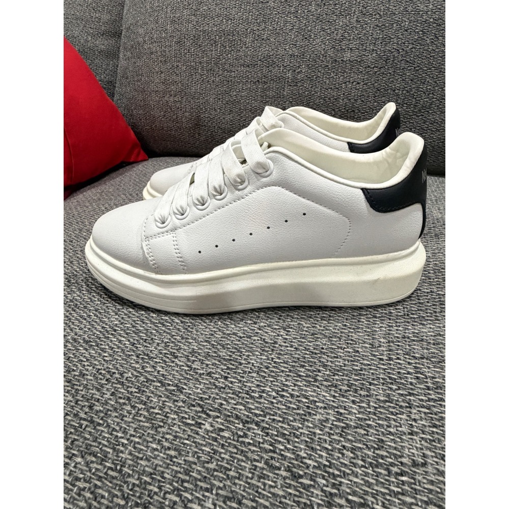 NewEndostar White Black Platform Sneakers Womens Size 8 Chunky Fashion Shoes